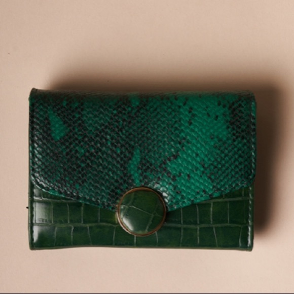 - Snake skin print retro vegan leather wallet - Picture 2 of 3